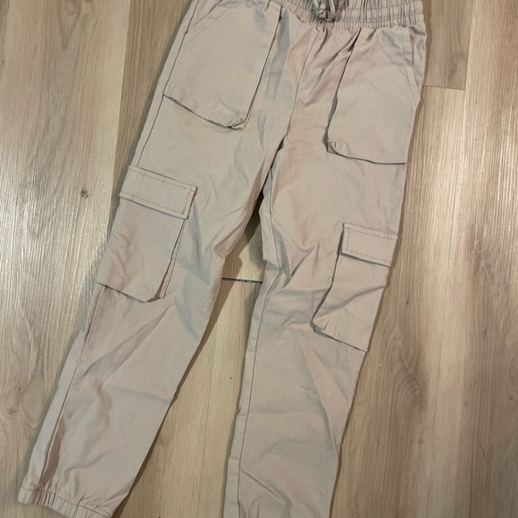 Cargo drawstring pants (size 10-12) - Picture 2 of 4